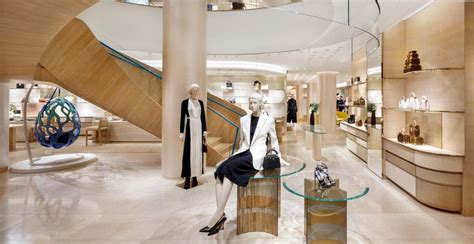 lv hotel vancouver supreme|Canada's largest Louis Vuitton boutique just opened .